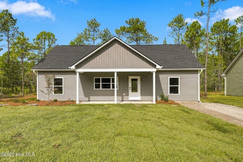 Photo of 523 Woodhaven Road, Southport, NC 28461 (MLS # 100607968)