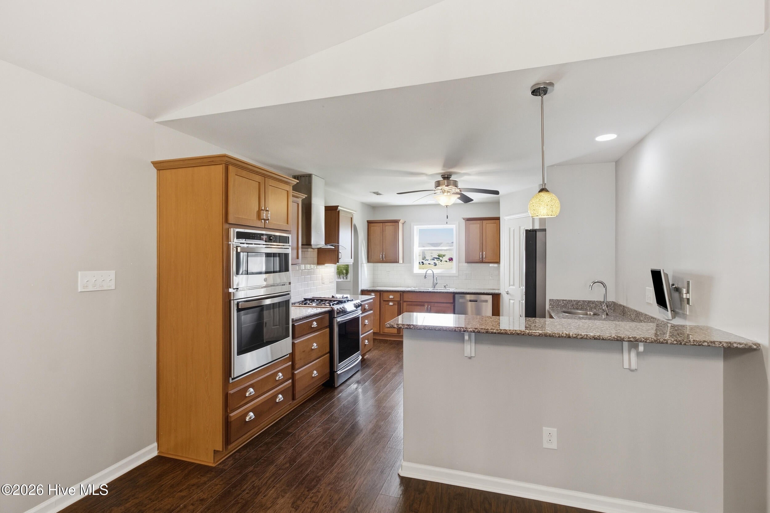216 Bungalow Drive