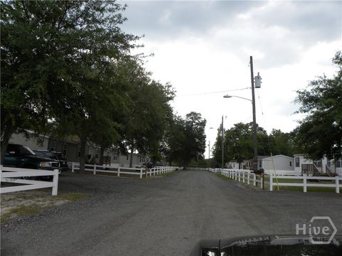 Multifamily For Sale - 3470 SE Arnold Drive<br/> Long County, Allenhurst, GA 31301