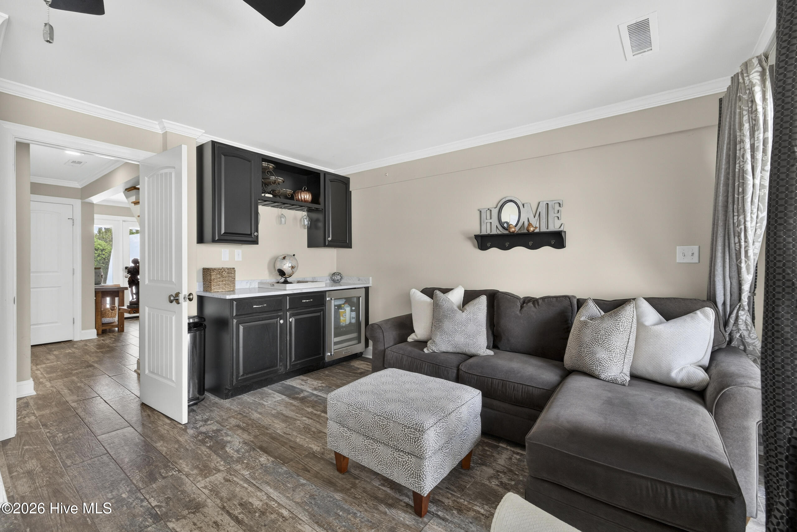 5419 Marina Club Drive
