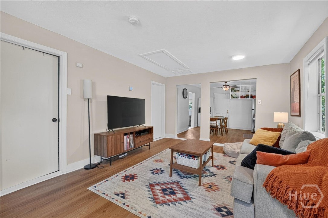 2019 McLeod Street