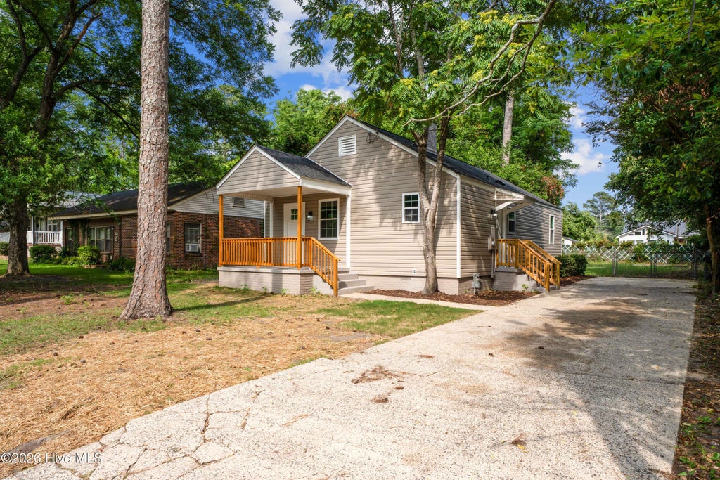 Photo of 404 S Audubon Avenue, Goldsboro, NC 27530 (MLS # 100580599)