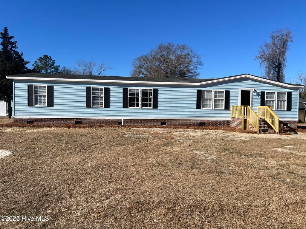 Photo of 1906 Emerson Street, New Bern, NC 28562 (MLS # 100546546)