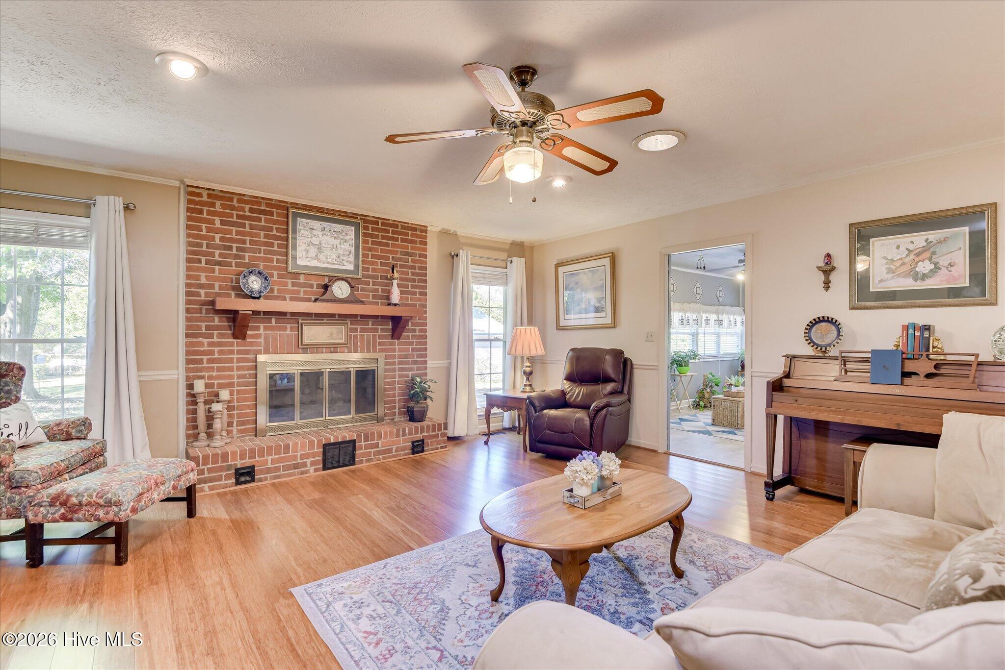 104 Foxhunt Drive