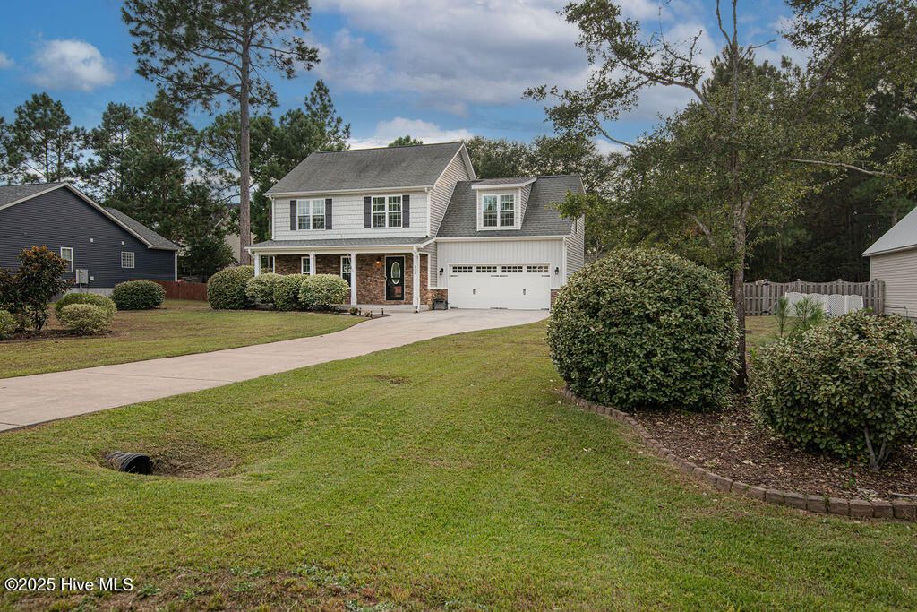 Photo of 212 Everett Drive, Sneads Ferry, NC 28460 (MLS # 100535510)