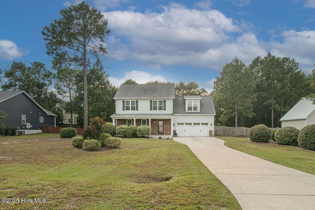 Photo of 212 Everett Drive, Sneads Ferry, NC 28460 (MLS # 100535510)