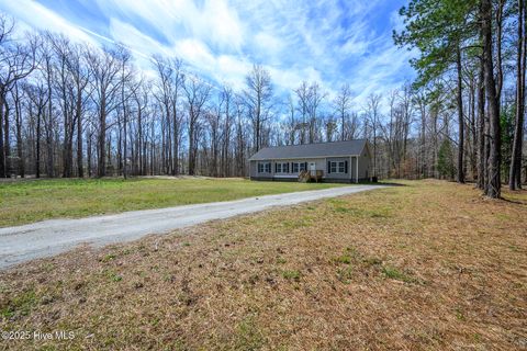 279 Skippers Lane Lane New Bern NC 28562