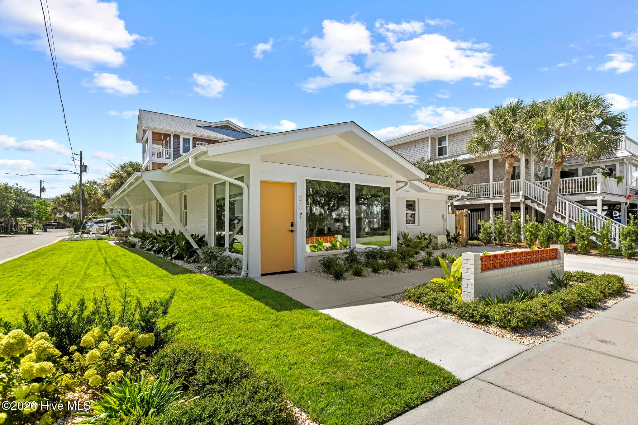 21 Island Drive