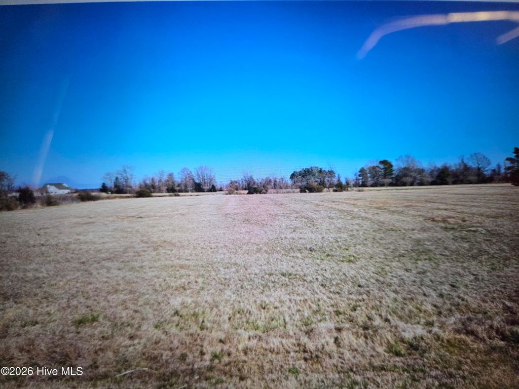 Photo of 113 Sandpiper Drive, Hertford, NC 27944 (MLS # 100549768)