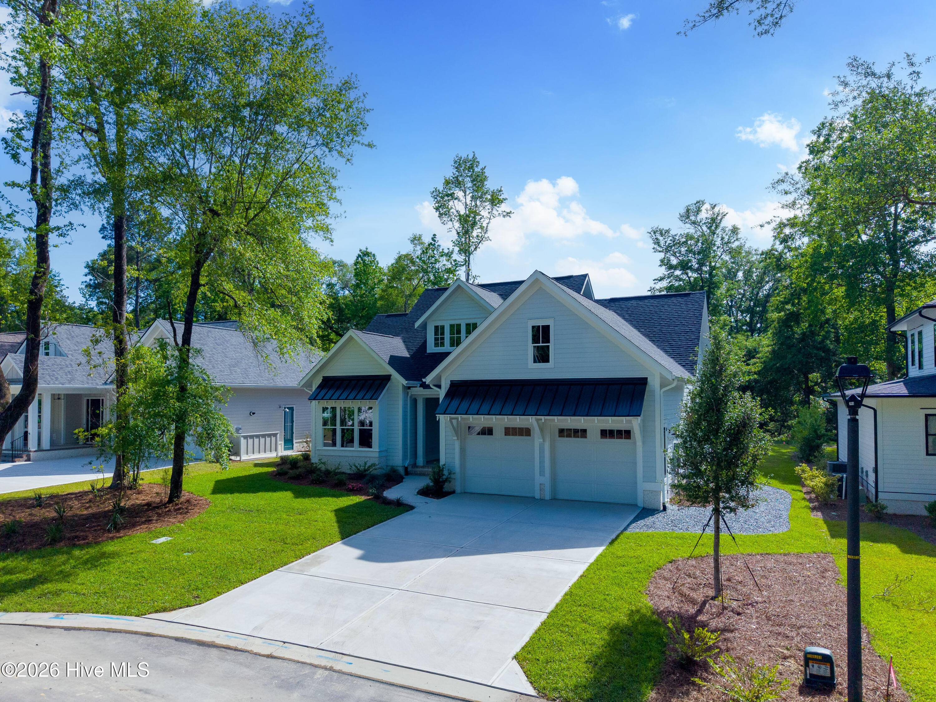 3713 Deerview Lane