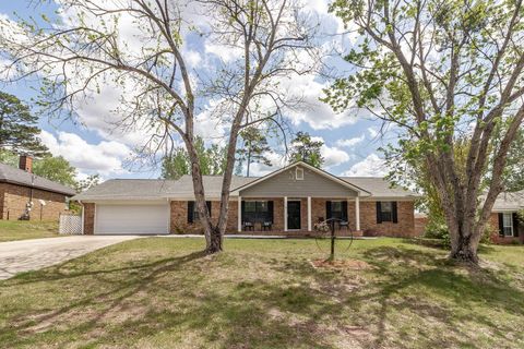 Homes For Sale - 4344 Creekview Drive<br/> Hephzibah, GA 30815