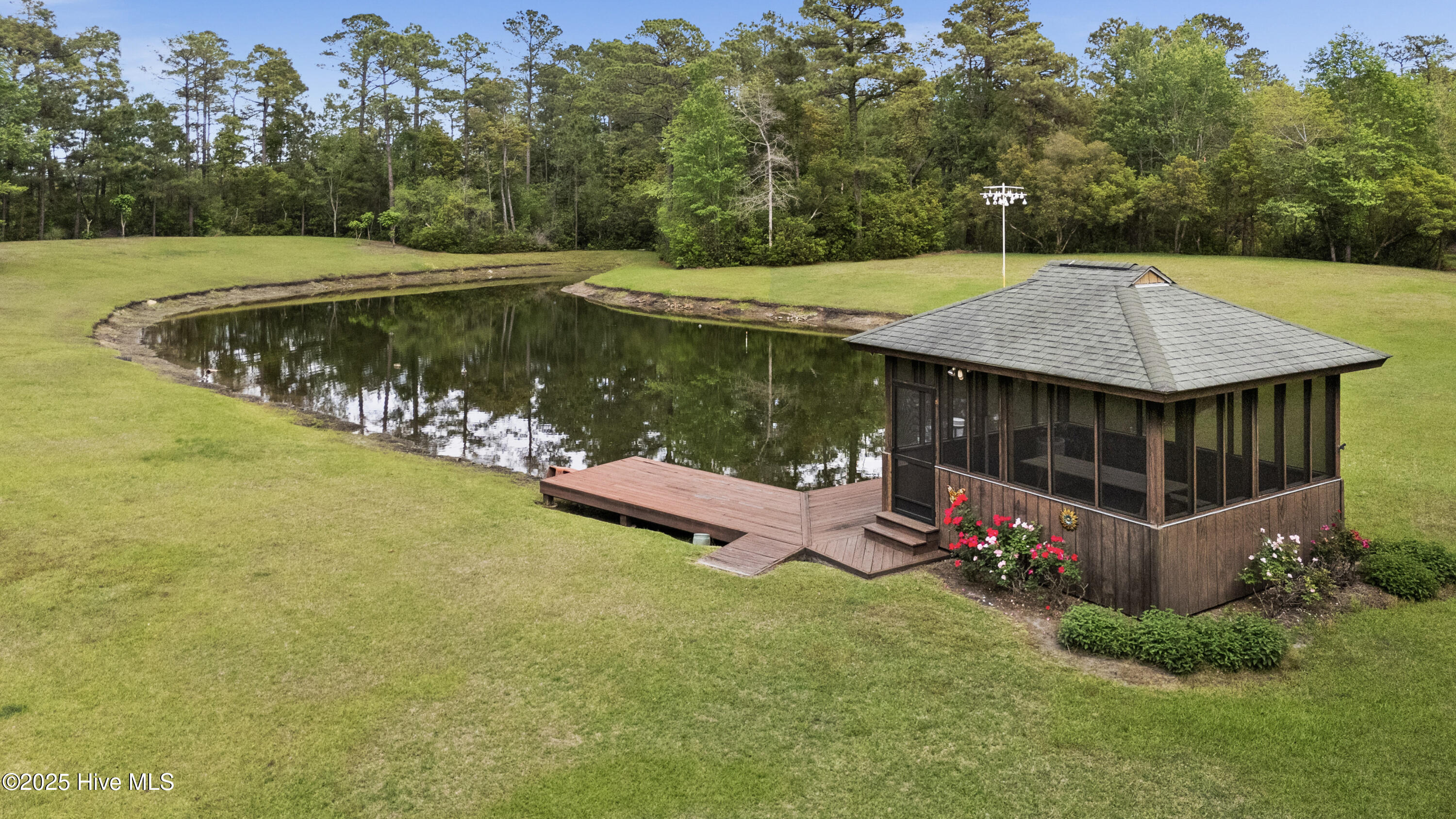 Rocky Point, North Carolina 28457, United States, 2 Bedrooms Bedrooms, ,1 BathroomBathrooms,Residential,Pending,255668
