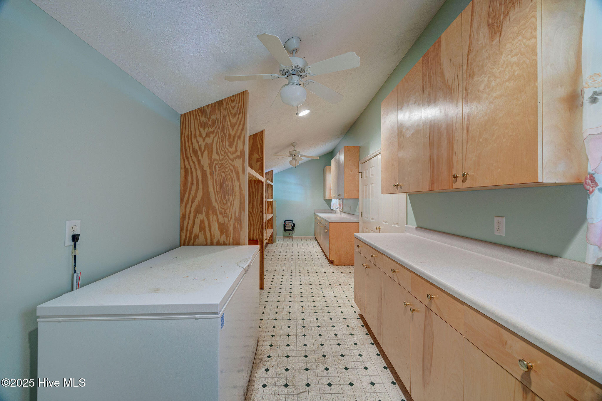 Rocky Point, North Carolina 28457, United States, 2 Bedrooms Bedrooms, ,1 BathroomBathrooms,Residential,Pending,255668