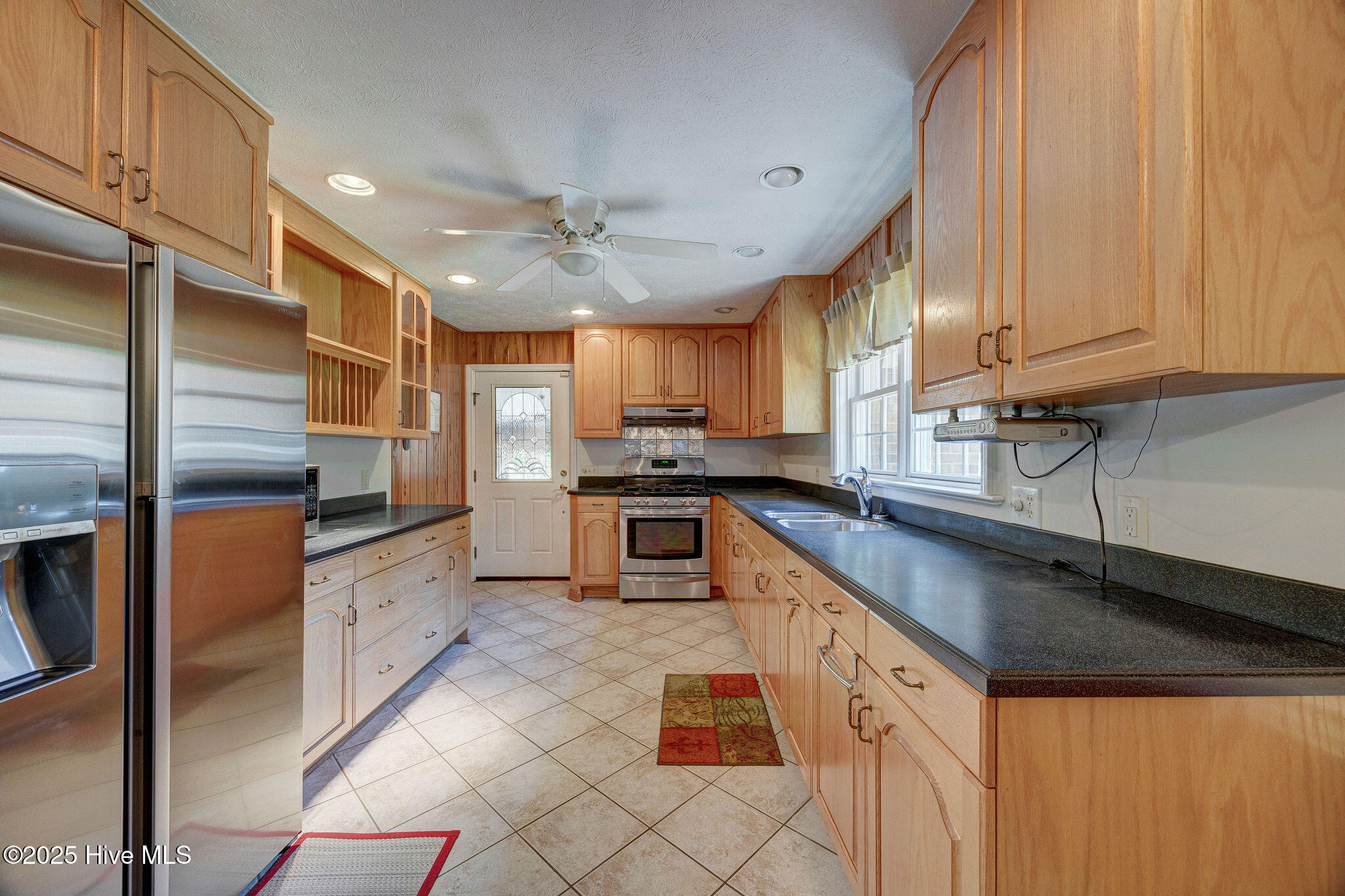 Rocky Point, North Carolina 28457, United States, 2 Bedrooms Bedrooms, ,1 BathroomBathrooms,Residential,Pending,255668