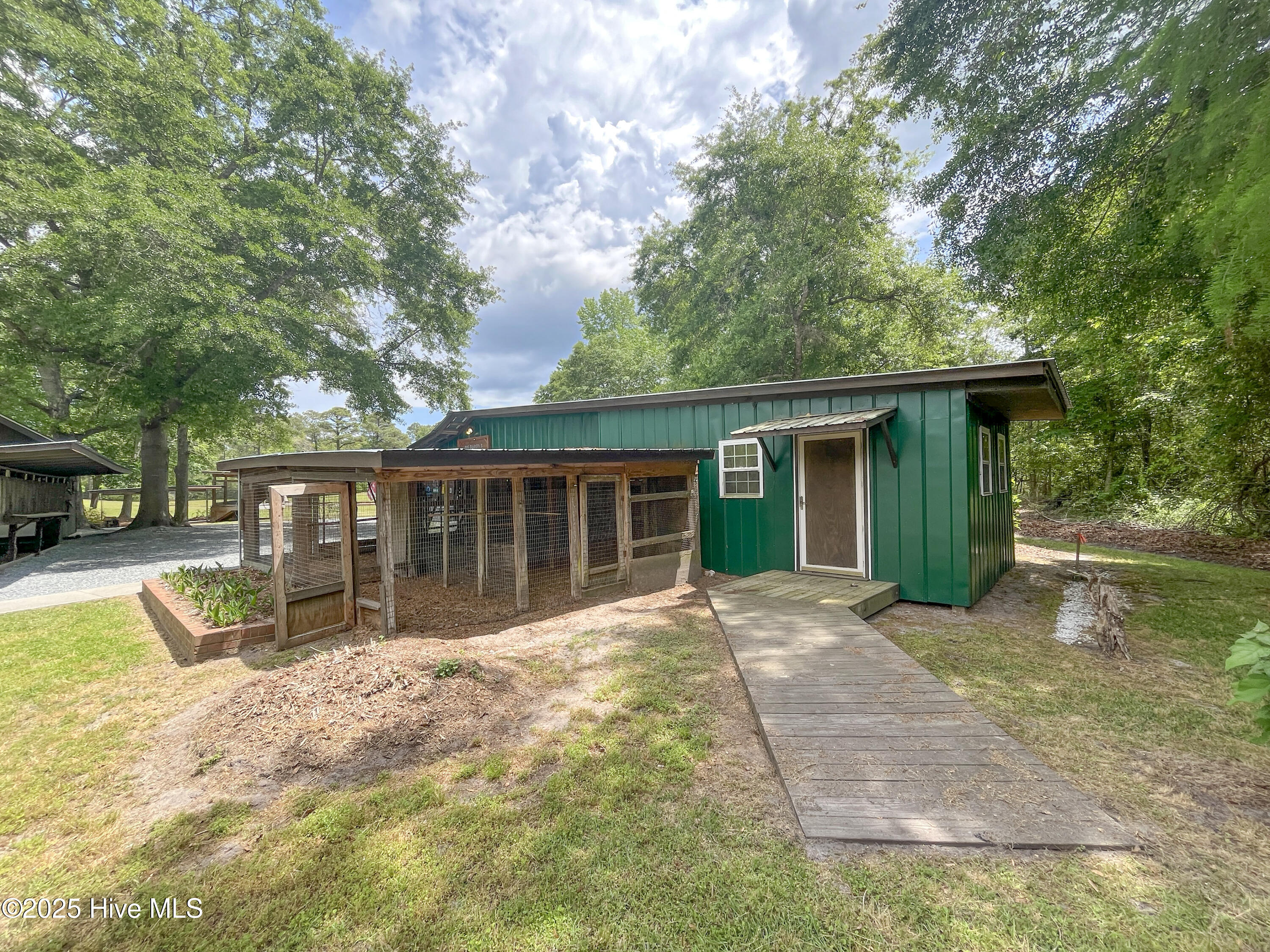 Rocky Point, North Carolina 28457, United States, 2 Bedrooms Bedrooms, ,1 BathroomBathrooms,Residential,Pending,255668