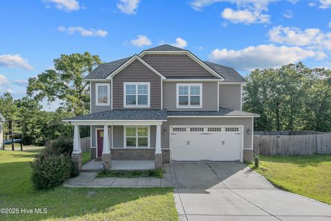 Homes For Sale - 3904 Limwert Lane<br/> Cumberland County, Fayetteville, NC 28306