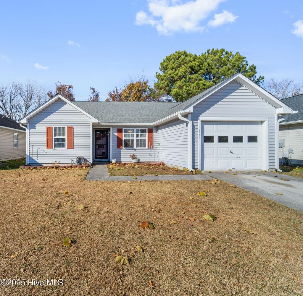 Photo of 3003 E Windgate Court, Jacksonville, NC 28546 (MLS # 100546102)