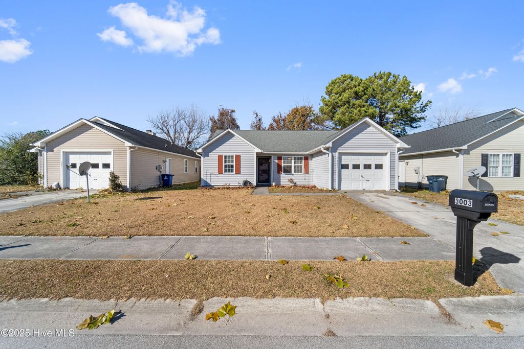 Photo of 3003 E Windgate Court, Jacksonville, NC 28546 (MLS # 100546102)