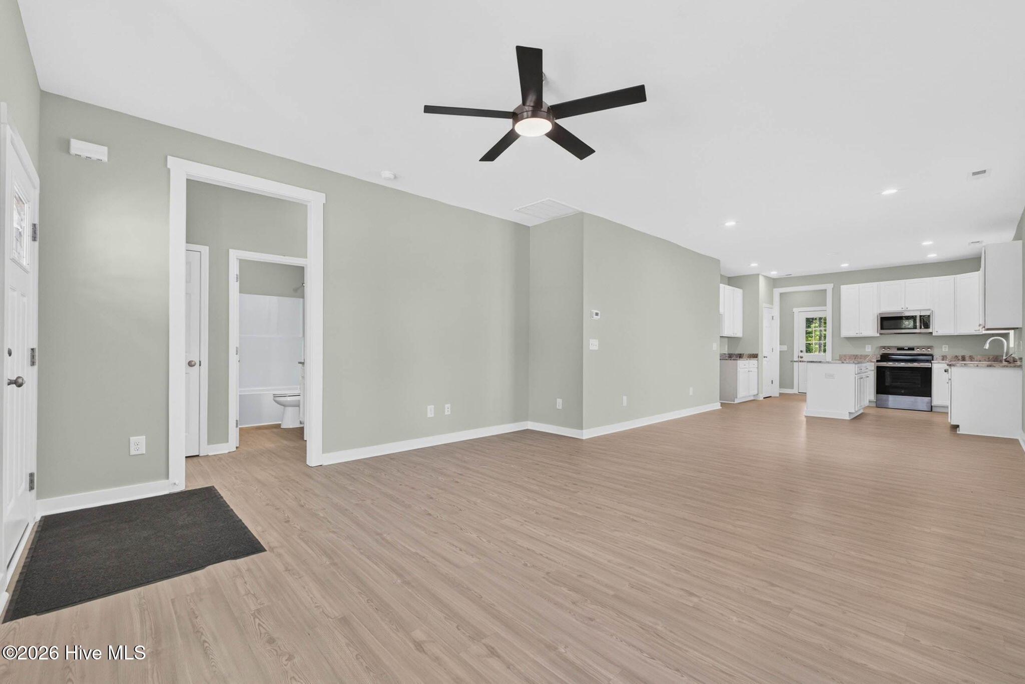 48 S Fayetteville Road