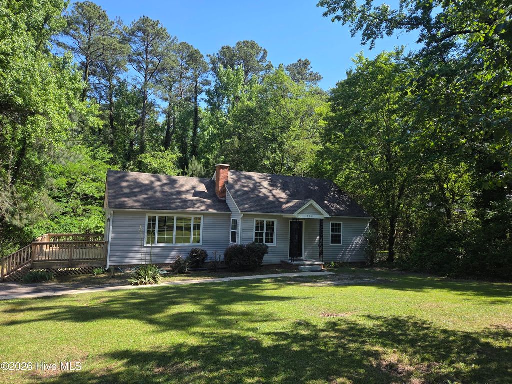 Photo of 906 Sunset Drive, Carthage, NC 28327 (MLS # 100575047)