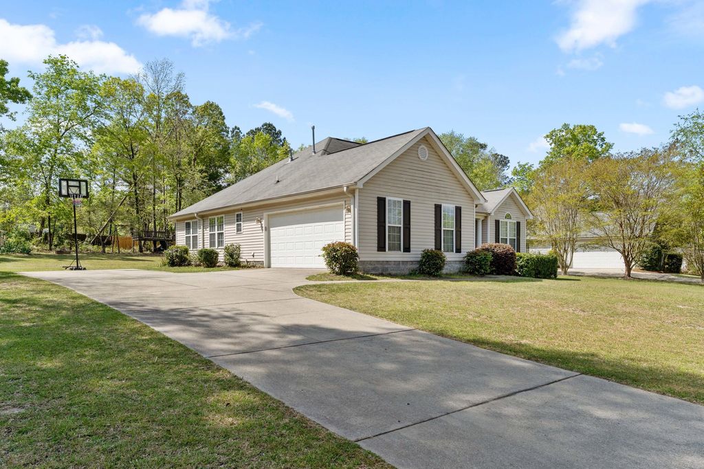 Photo of 15 Timothy Crossing Court, North Augusta, SC 29860 (MLS # 554034)
