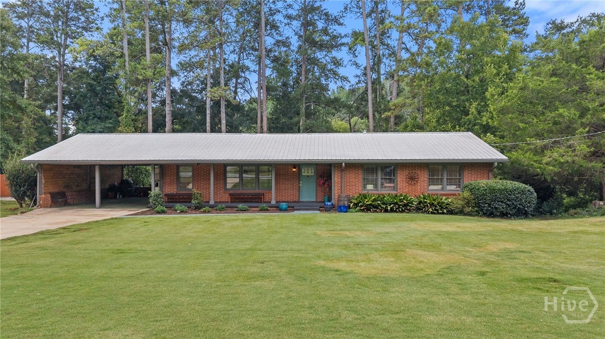 535 Riverhill