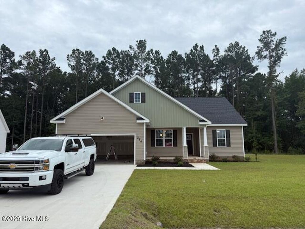 Photo of 815 Hidden Bridge Drive, Jacksonville, NC 28546 (MLS # 100537819)