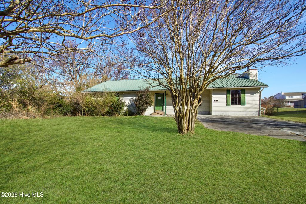 Photo of 538 Waters Road, Jacksonville, NC 28546 (MLS # 100547286)