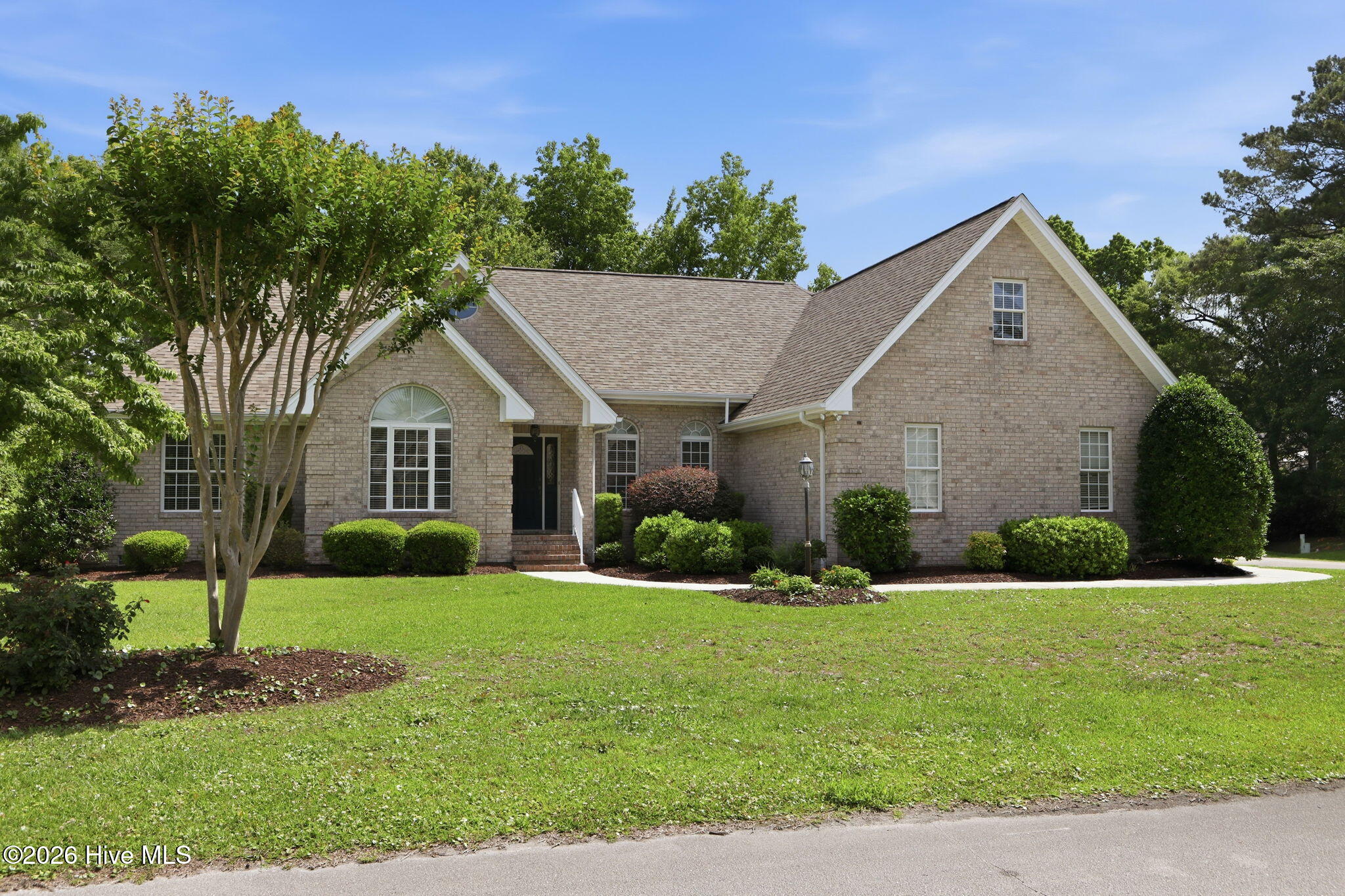 411 Oakmont Drive