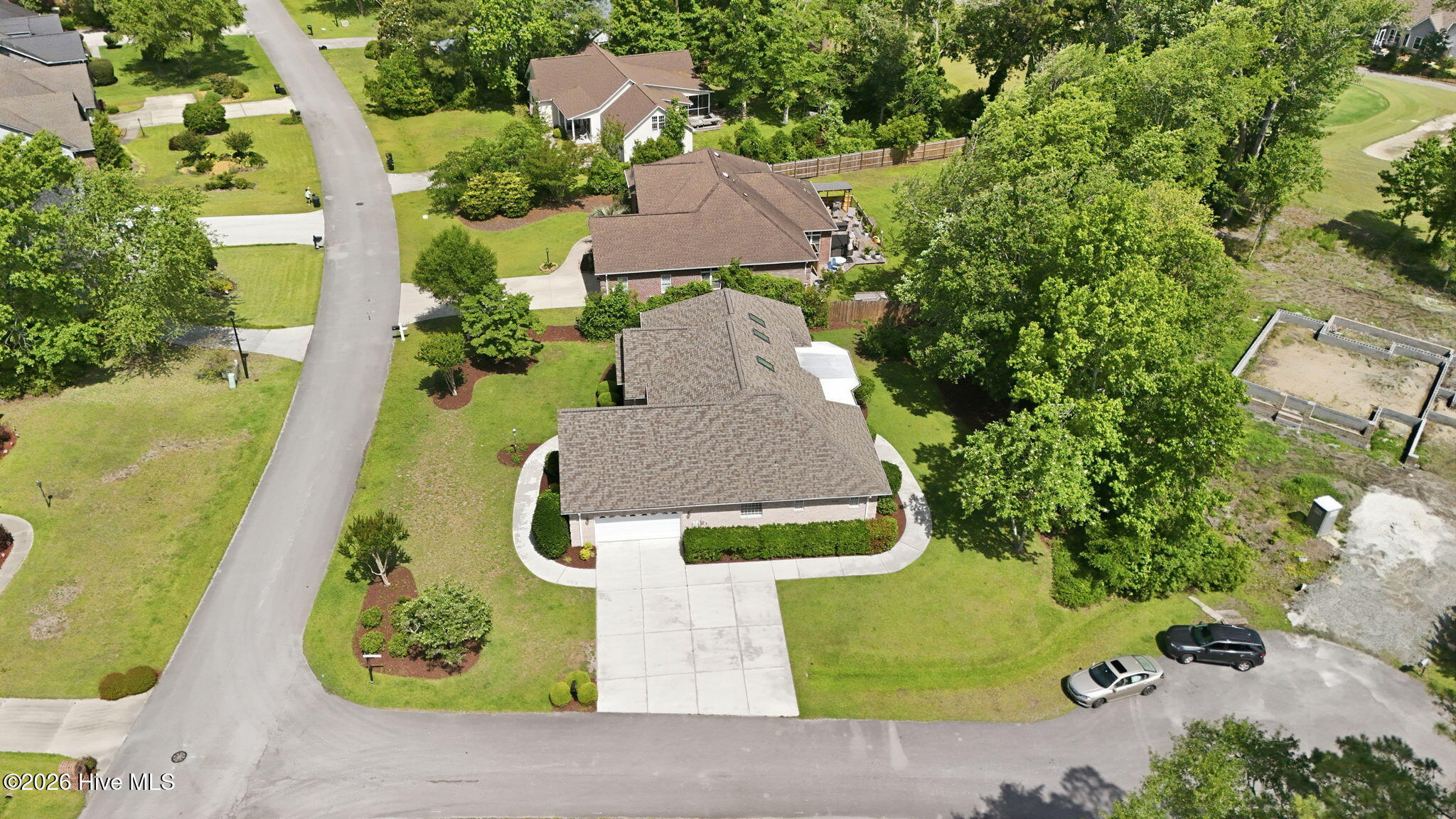 411 Oakmont Drive