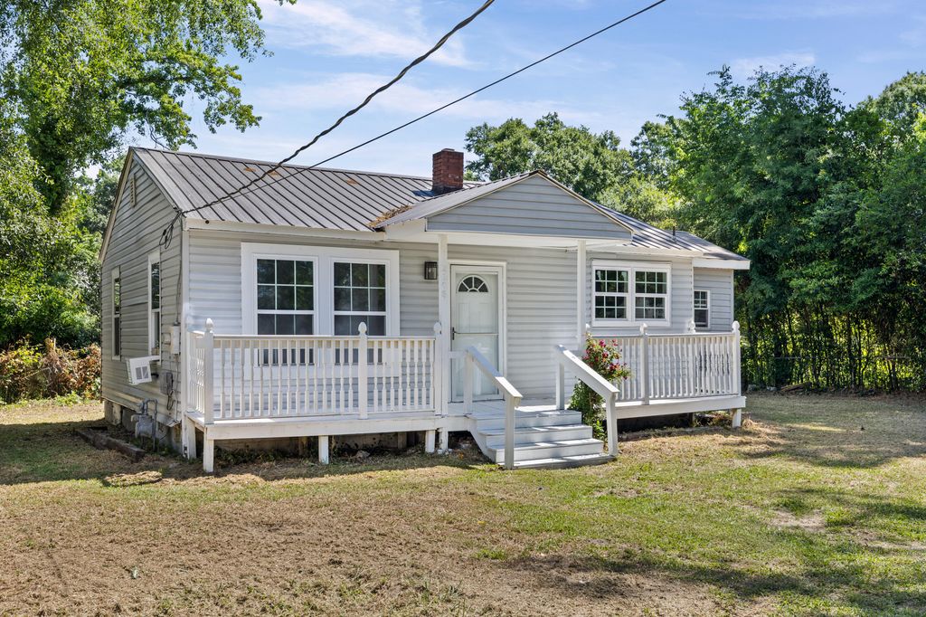 Photo of 2005 Virginia Avenue, Augusta, GA 30906 (MLS # 555491)