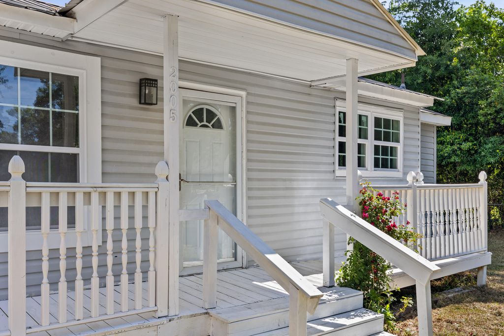 Photo of 2005 Virginia Avenue, Augusta, GA 30906 (MLS # 555491)