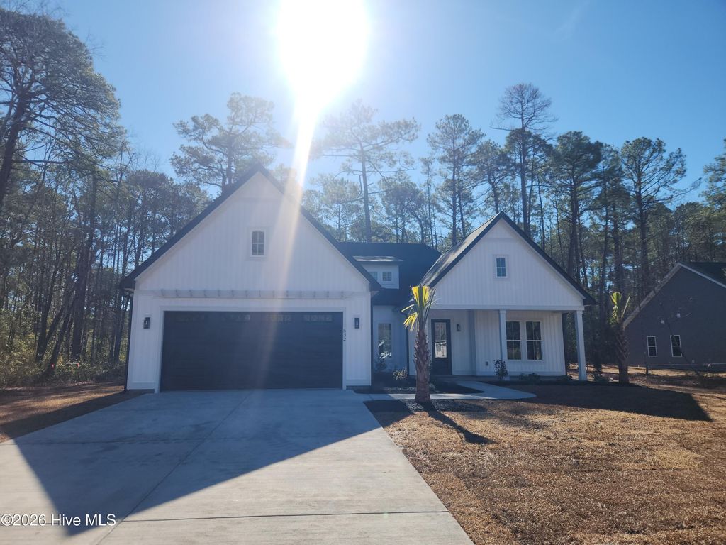 Photo of 532 Briarwood Drive NW, Calabash, NC 28467 (MLS # 100554103)