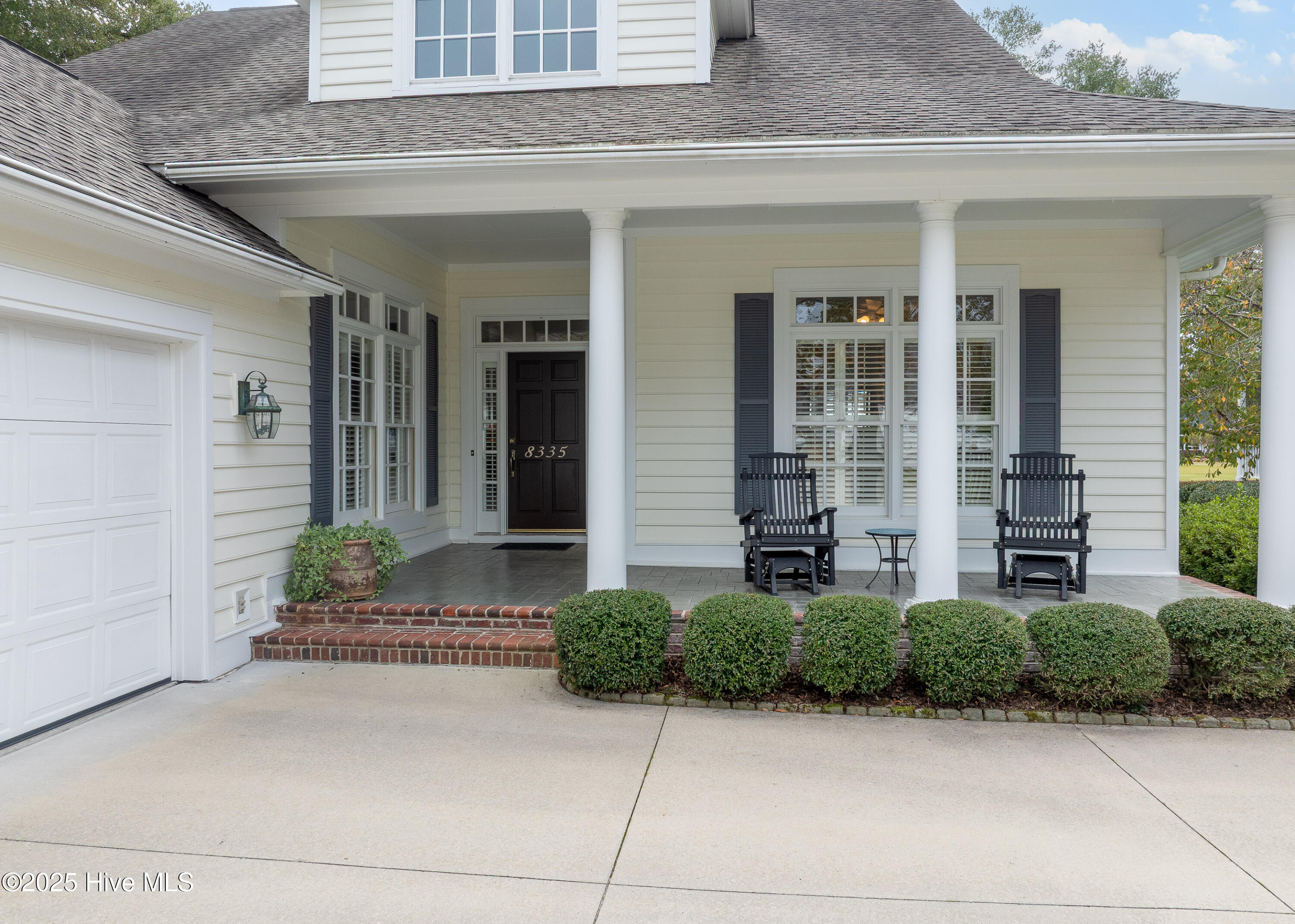 8335 Vintage Club Circle