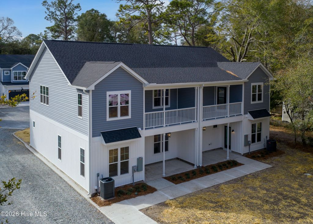 Photo of 4926 Oleander Drive #Unit B, Wilmington, NC 28403 (MLS # 100566286)