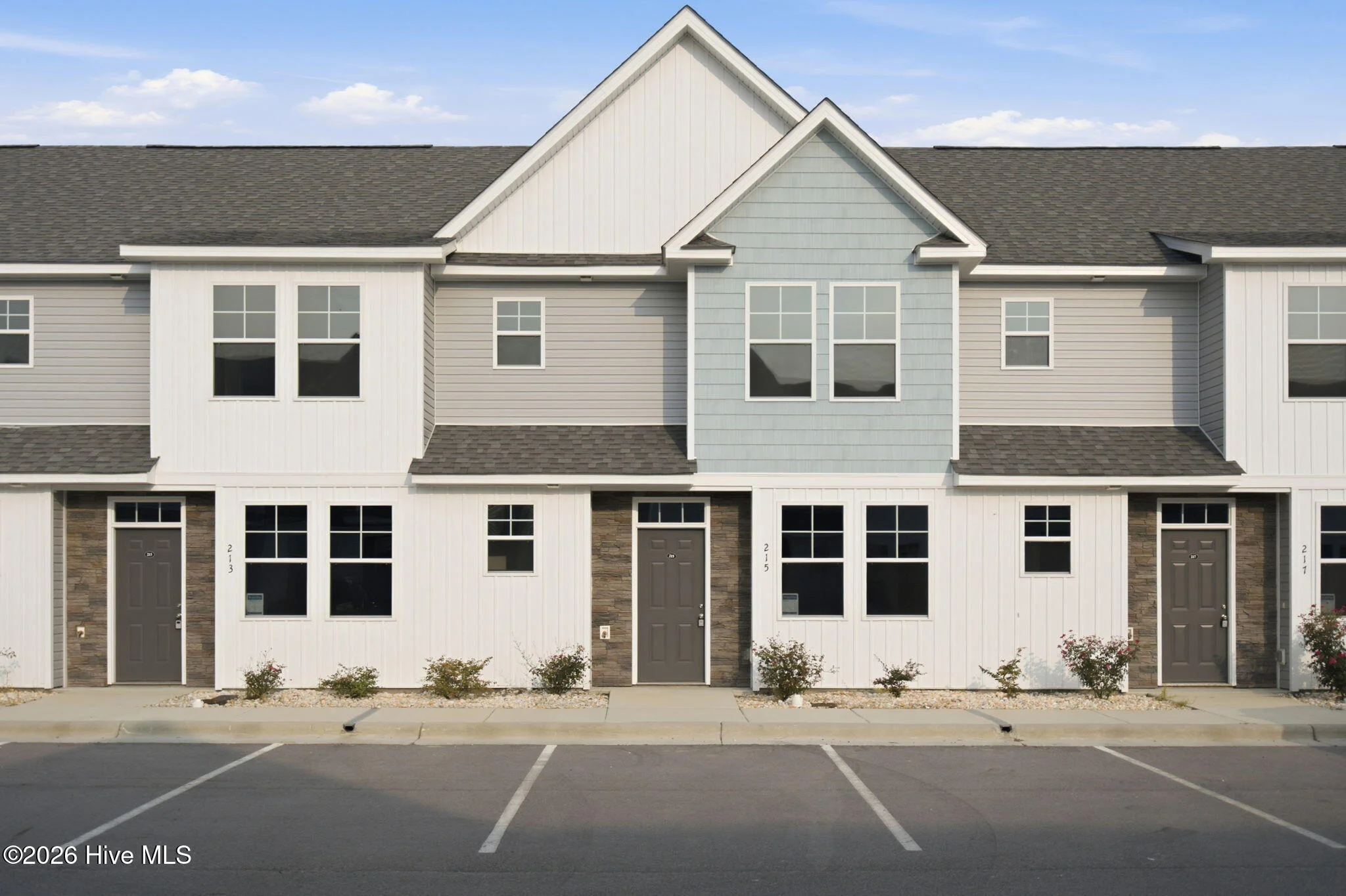 215 Sandy Cove Lane