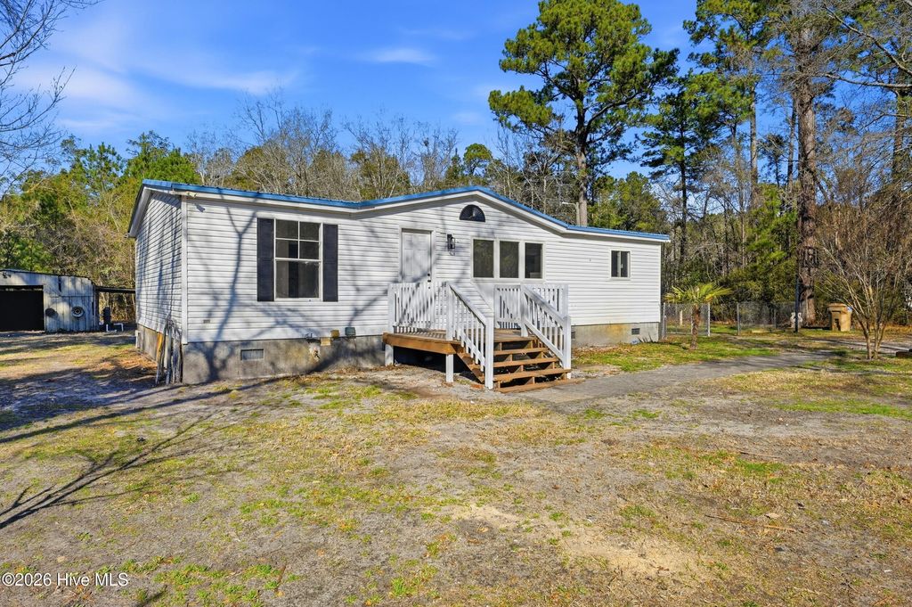 Photo of 5595 Shaw Highway, Rocky Point, NC 28457 (MLS # 100556630)