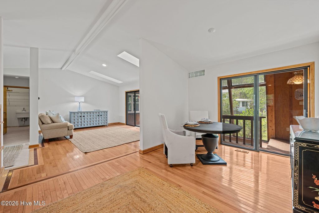 Photo of 106 Whittaker Point Road, Oriental, NC 28571 (MLS # 100566080)