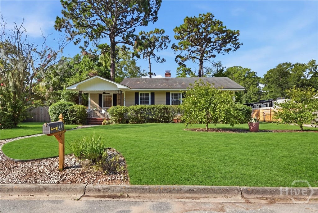 Photo of 48 Pine Valley Road, Savannah, GA 31404 (MLS # SA361988)