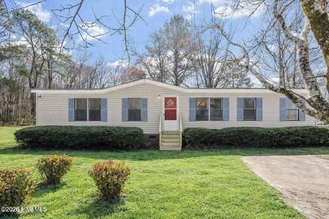 Mobile Home For Sale - 7552 Shallingtons Mill Road<br/> Macclesfield, NC 27852