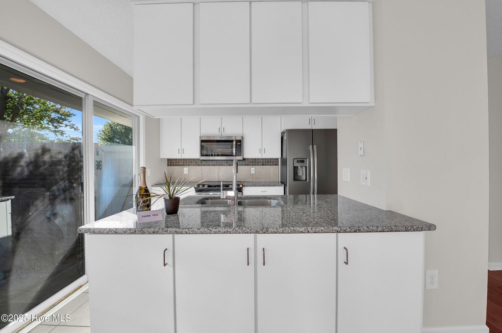 Photo of 938 Summerlin Falls Court, Wilmington, NC 28412 (MLS # 100547235)