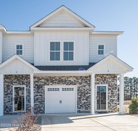 Townhouse For Sale - 2212 S Kali Lane #B<br/> Pitt County, Greenville, NC 27834