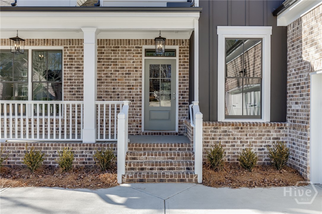 1241 Riverhill Drive