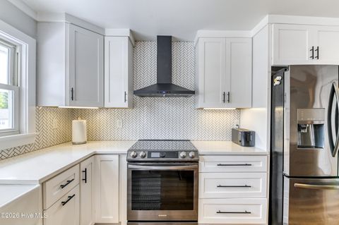 Tiny photo for 774 Driftwood Drive, Hampstead, NC 28443 (MLS # 100566355)