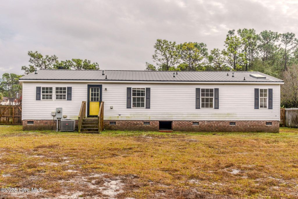 Photo of 7209 Fontana Road, Wilmington, NC 28412 (MLS # 100545513)