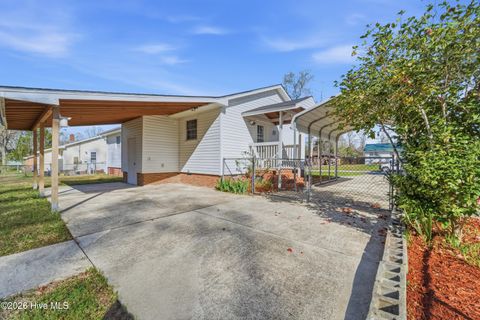 Tiny photo for 208 Puller Drive, Jacksonville, NC 28540 (MLS # 100560320)