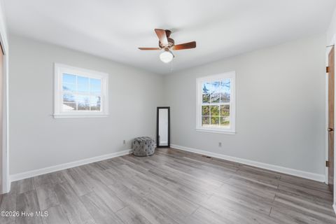 Tiny photo for 208 Puller Drive, Jacksonville, NC 28540 (MLS # 100560320)