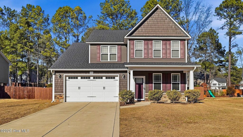Photo of 528 Foothills Street, Aberdeen, NC 28315 (MLS # 100555660)