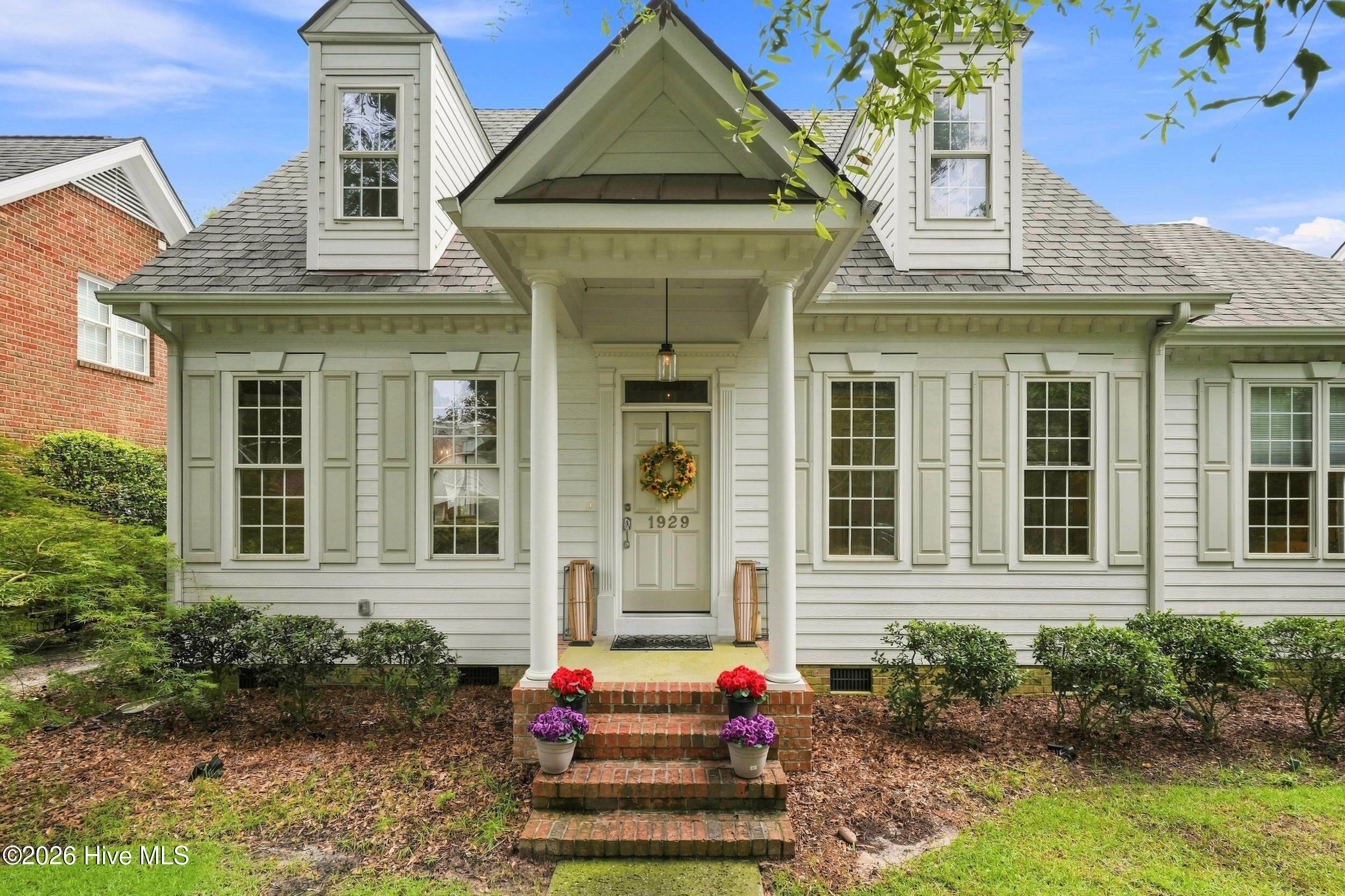 1929 Hallmark Lane