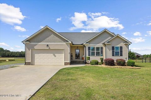 Homes For Sale - 49 Sentinel Court<br/> Johnston County, Smithfield, NC 27577